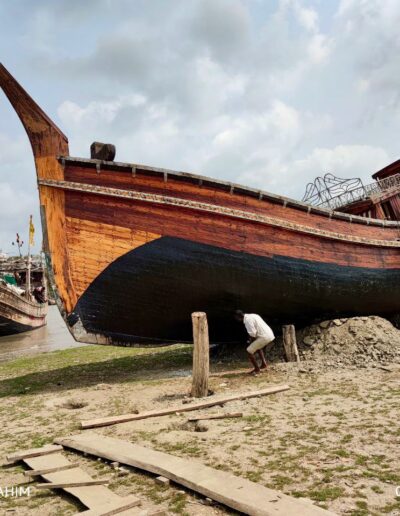 Building Wooden ‘Sampan’ Fishing Boats – Bangladesh - Image Credit Daniel~Ibrahim